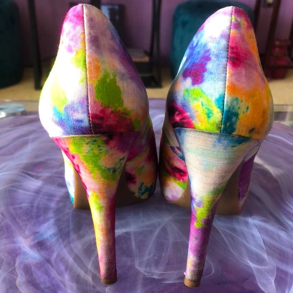 GUESS PATCHES STILETTO PEEP TOE PLATFORM PUMPS • sz 6.5M - Picture 9 of 17